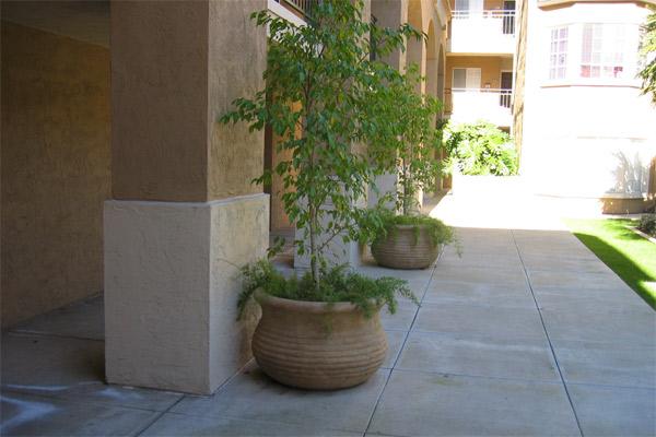 The River Planters & Vases Concrete Creations 
