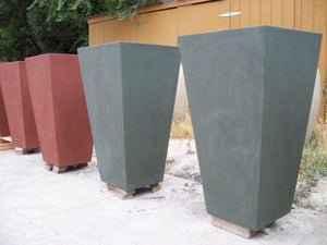 The Timely Planter Contemporary / Modern planters Concrete Creations 