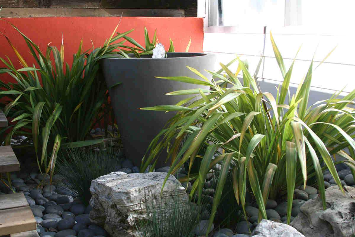 The Cone 32 x 36 in Graystone Color Concrete Creations 