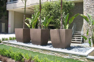 Symphony Squared Contemporary / Modern planters Concrete Creations 