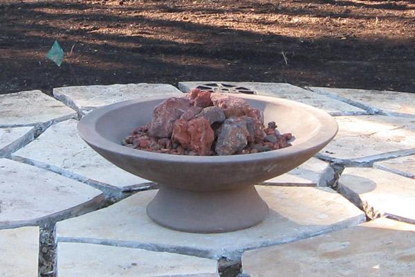 Wok with Leg Fire Bowls / fire Pits Concrete Creations 